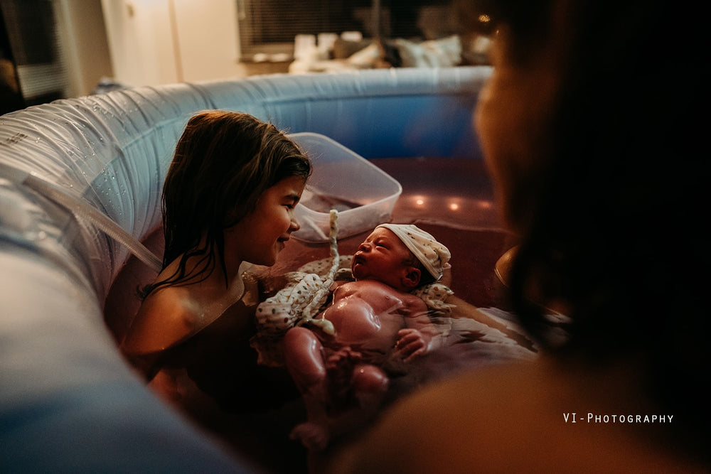 Water birth experiences – Birthpools B.V.